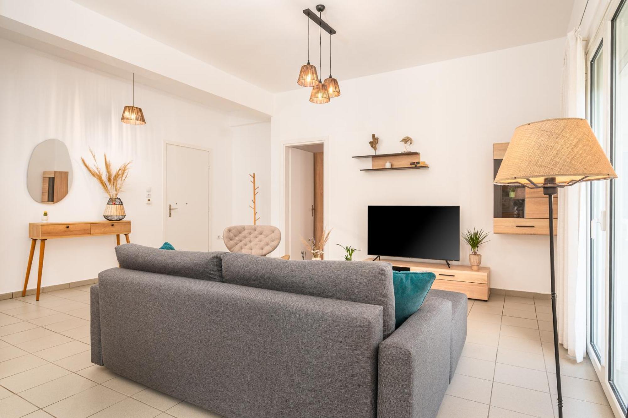 New Modern In Center * Kos Town